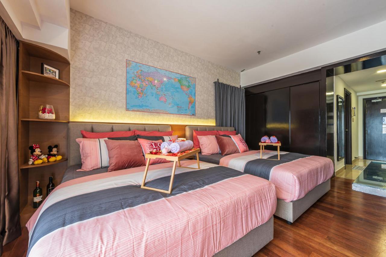 פטלין ג'איה Lagoon View 6Pax Homestay At Sunway Resort Suites מראה חיצוני תמונה