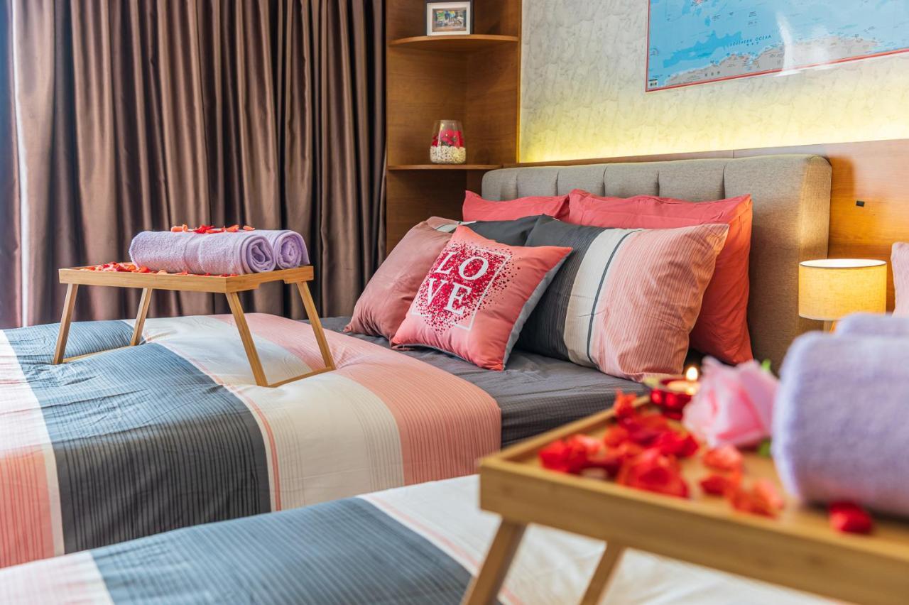פטלין ג'איה Lagoon View 6Pax Homestay At Sunway Resort Suites מראה חיצוני תמונה