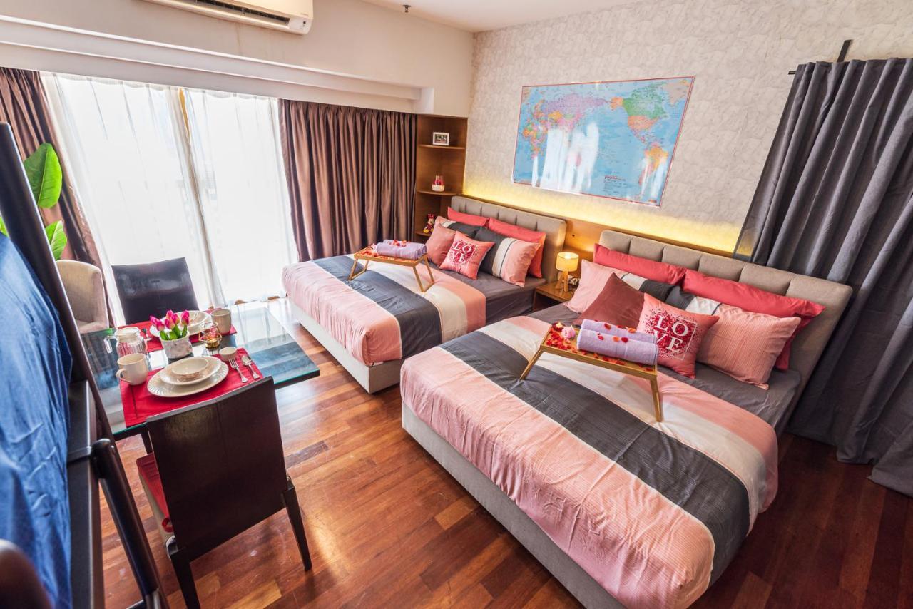 פטלין ג'איה Lagoon View 6Pax Homestay At Sunway Resort Suites מראה חיצוני תמונה
