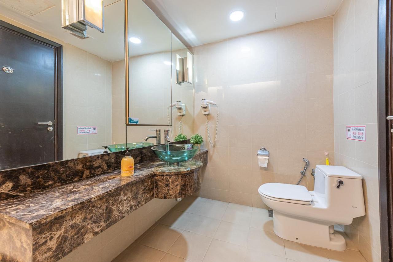 פטלין ג'איה Lagoon View 6Pax Homestay At Sunway Resort Suites מראה חיצוני תמונה