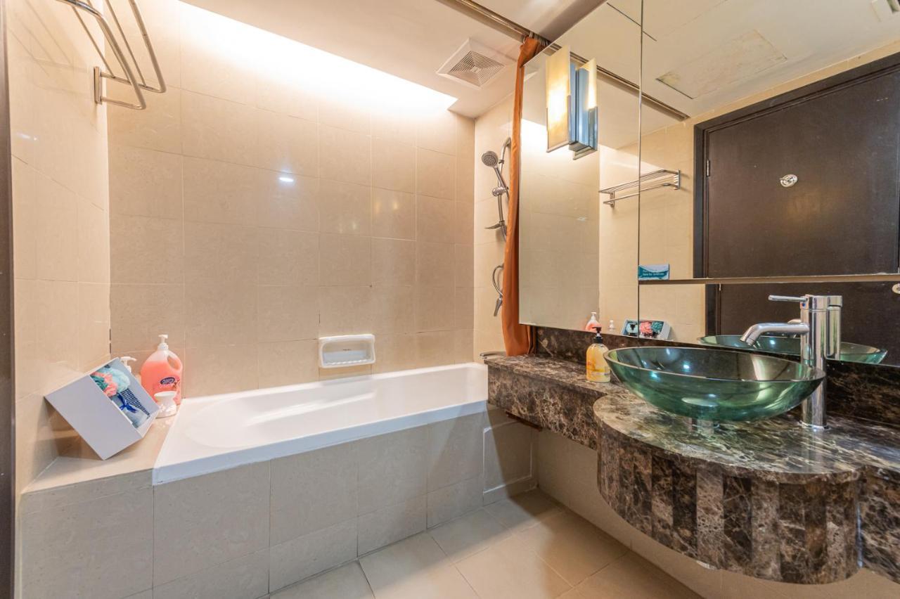 פטלין ג'איה Lagoon View 6Pax Homestay At Sunway Resort Suites מראה חיצוני תמונה